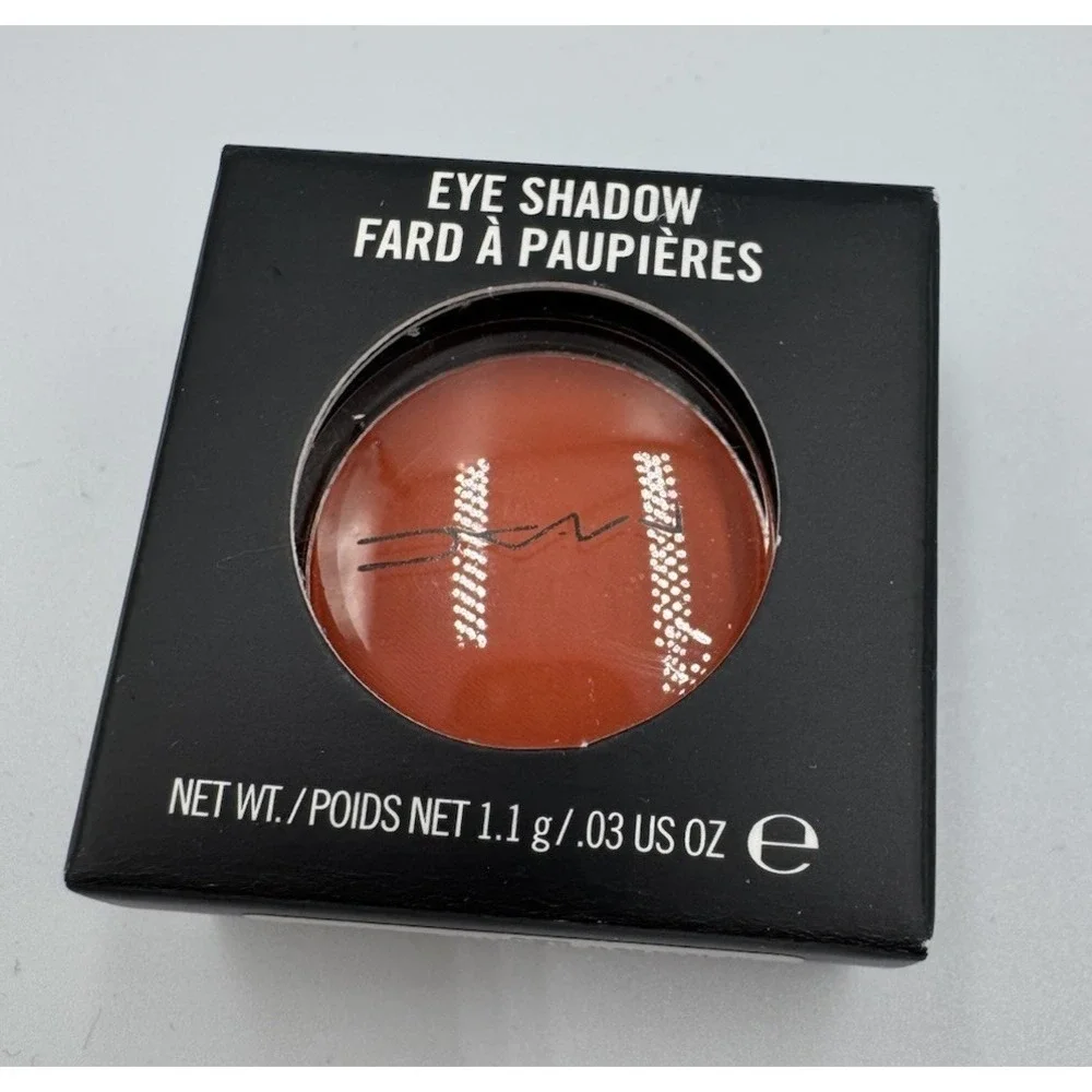 MAC ORANGE EYE SHADOW‎ New